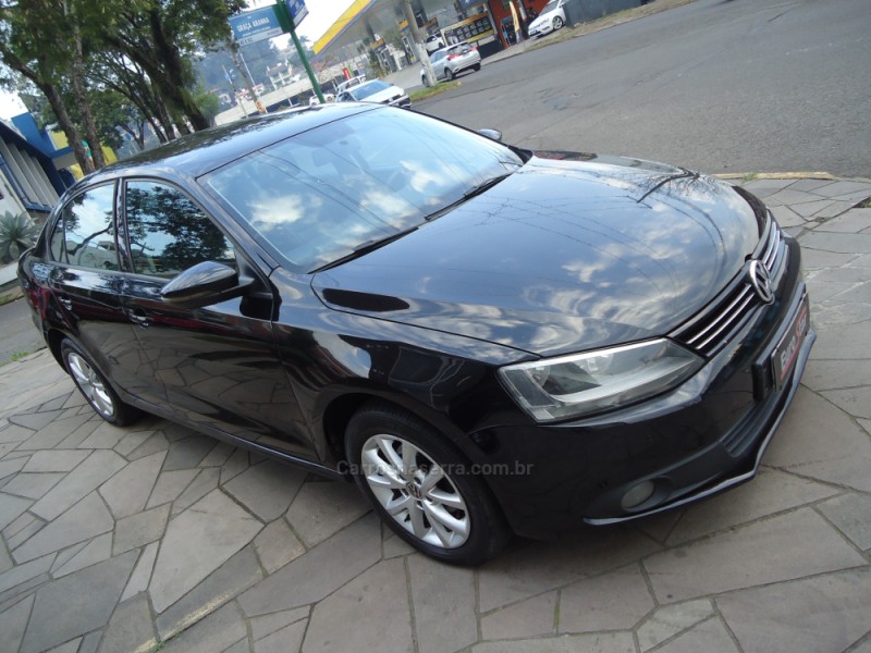 JETTA 2.0 COMFORTLINE FLEX 4P TIPTRONIC - 2012 - NOVO HAMBURGO