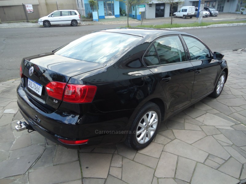 JETTA 2.0 COMFORTLINE FLEX 4P TIPTRONIC - 2012 - NOVO HAMBURGO