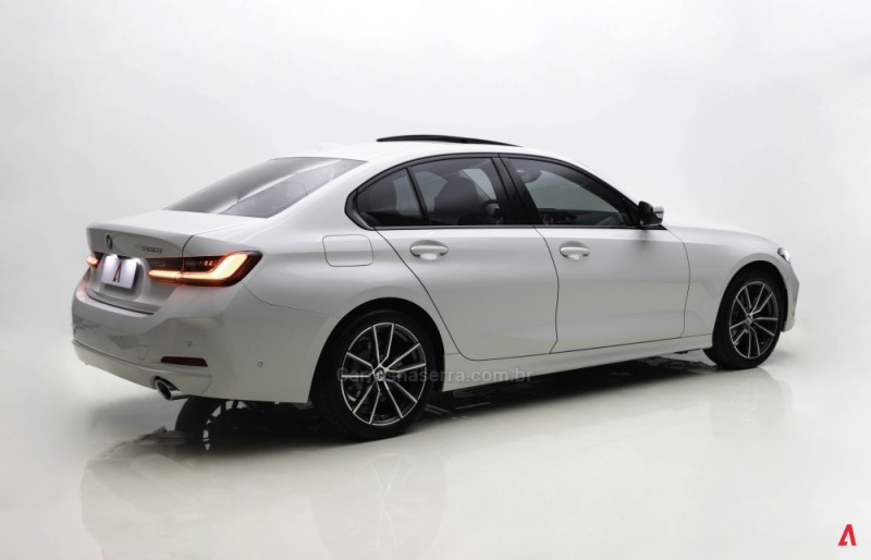 320I 2.0 SPORT GP 16V TURBO ACTIVE FLEX 4P AUTOMÁTICO - 2023 - GARIBALDI