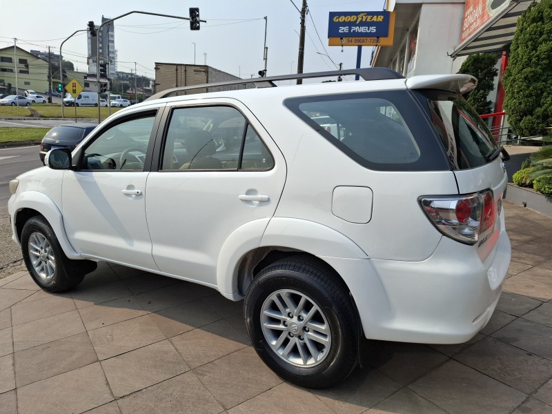 HILUX SW4 2.7 SR 4X2 16V FLEX 4P MANUAL - 2013 - FARROUPILHA