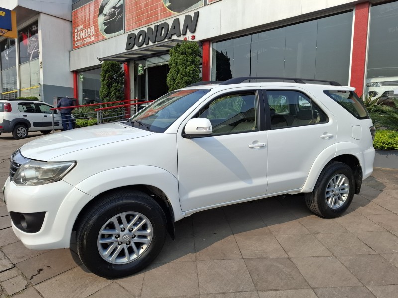 HILUX SW4 2.7 SR 4X2 16V FLEX 4P MANUAL - 2013 - FARROUPILHA