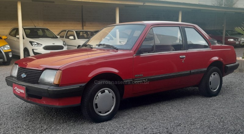 MONZA 1.8 SL/E 8V ÁLCOOL 4P MANUAL - 1984 - CAXIAS DO SUL