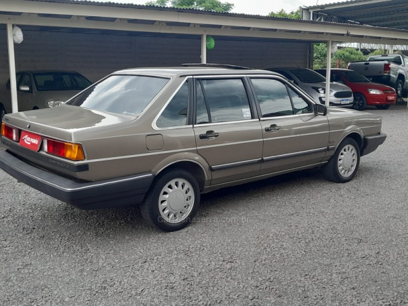 SANTANA 2.0 GLS 8V GASOLINA 4P MANUAL - 1990 - CAXIAS DO SUL