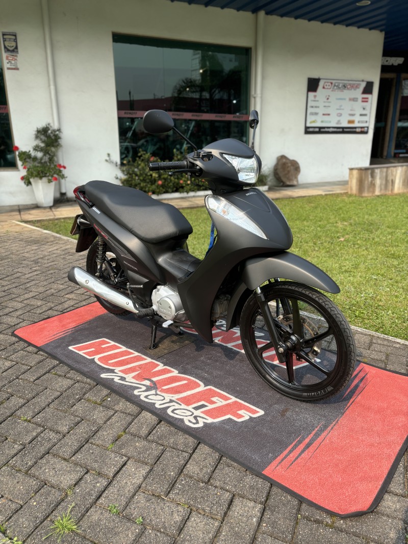 BIZ 125 EX - 2015 - FELIZ