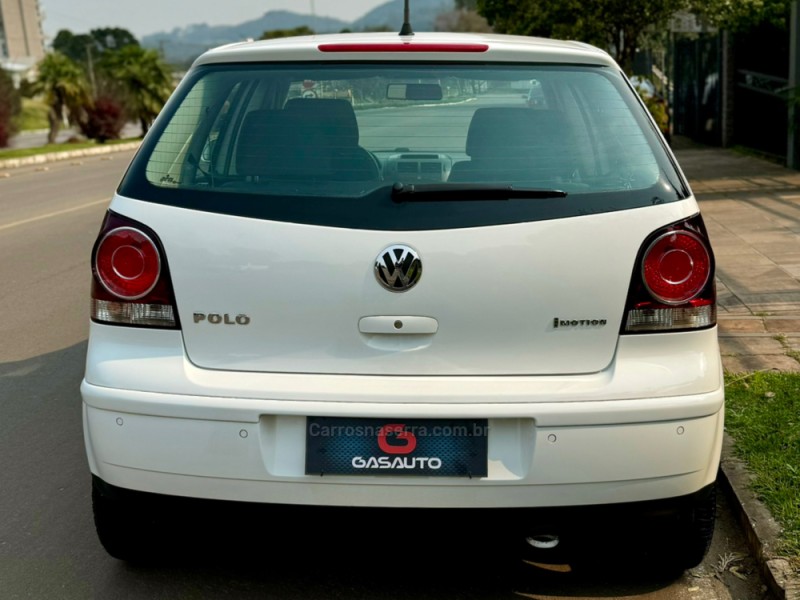 POLO 1.6 MI 8V FLEX 4P AUTOMATIZADO - 2011 - NOVA PRATA