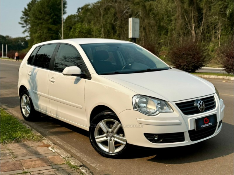 polo 1.6 mi 8v flex 4p automatizado 2011 nova prata