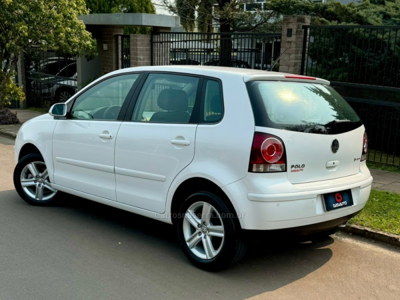 POLO 1.6 MI 8V FLEX 4P AUTOMATIZADO - 2011 - NOVA PRATA