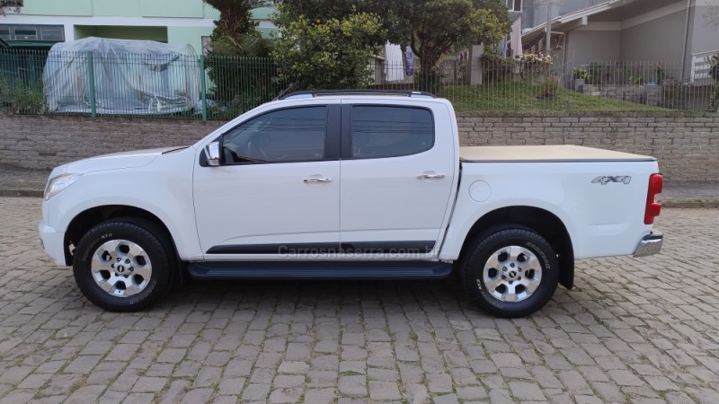 S10 2.8 LTZ 4X4 CD TURBO DIESEL 4P AUTOMÁTICO - 2013 - BENTO GONçALVES