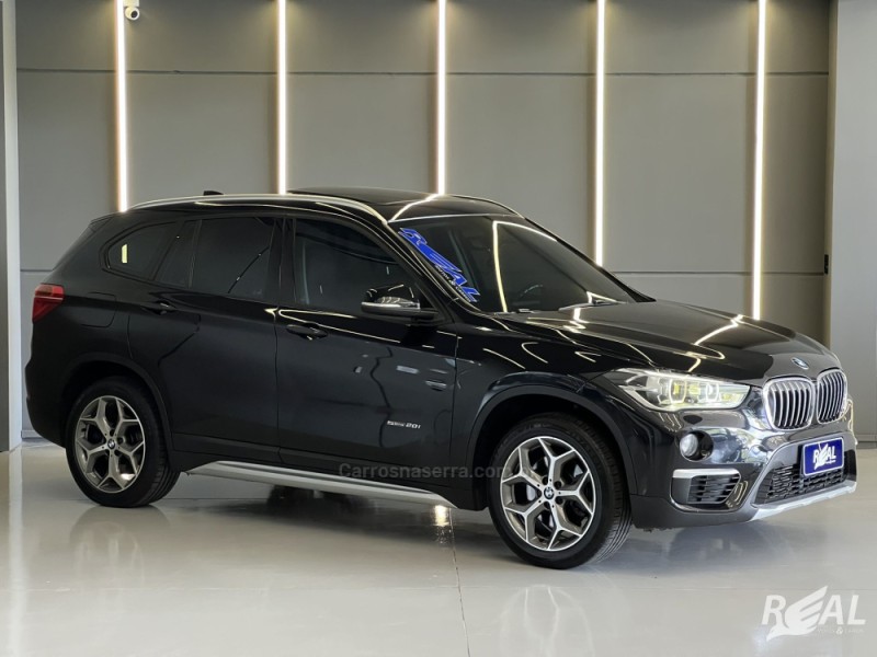 X1 2.0 16V TURBO ACTIVEFLEX SDRIVE20I 4P AUTOMÁTICO - 2017 - SAPIRANGA