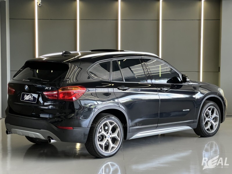 X1 2.0 16V TURBO ACTIVEFLEX SDRIVE20I 4P AUTOMÁTICO - 2017 - SAPIRANGA