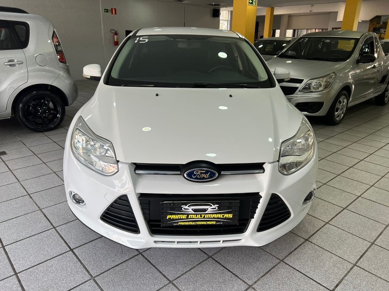 FOCUS 1.6 SE 16V FLEX 4P MANUAL - 2015 - CAXIAS DO SUL