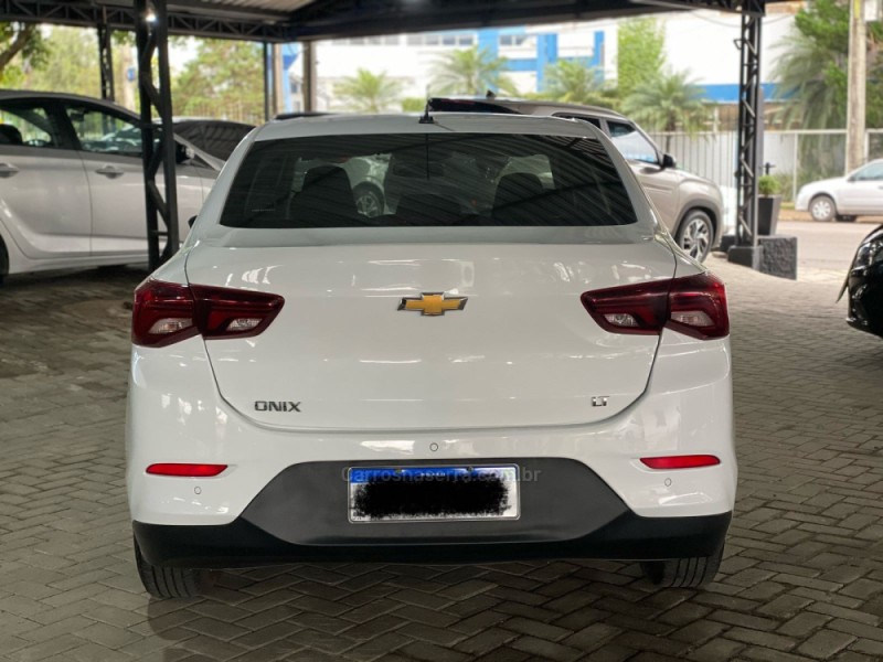 ONIX 1.0 SEDAN PLUS LT 12V FLEX 4P MANUAL - 2020 - PAROBé