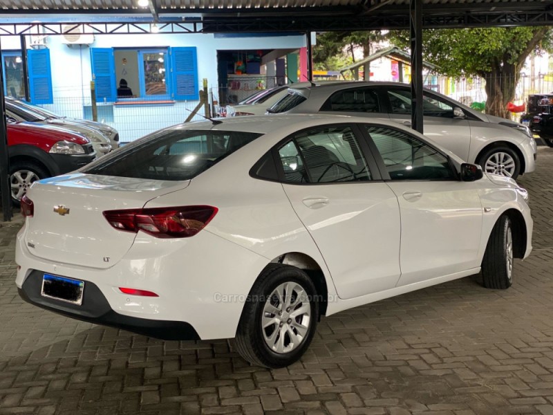 ONIX 1.0 SEDAN PLUS LT 12V FLEX 4P MANUAL - 2020 - PAROBé