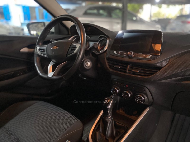 ONIX 1.0 SEDAN PLUS LT 12V FLEX 4P MANUAL - 2020 - PAROBé