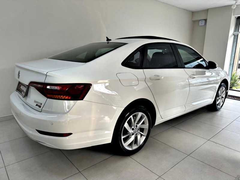 JETTA 1.4 16V TSI COMFORTLINE GASOLINA 4P TIPTRONIC - 2019 - CAXIAS DO SUL