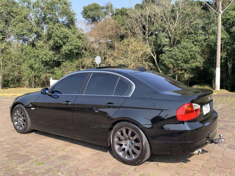 325I 2.5 SEDAN 24V GASOLINA 4P AUTOMÁTICO - 2006 - GUAPORé