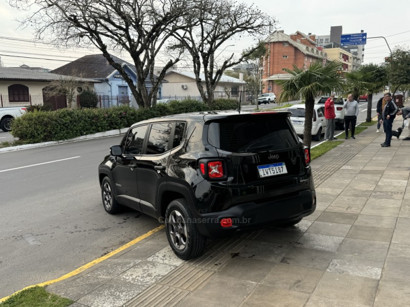 RENEGADE 1.8 16V FLEX SPORT 4P AUTOMÁTICO - 2016 - FARROUPILHA