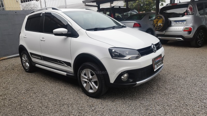 CROSSFOX 1.6 MI FLEX 8V 4P MANUAL - 2011 - FARROUPILHA