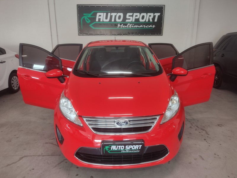 FIESTA 1.6 SE SEDAN 16V FLEX 4P MANUAL - 2012 - CAXIAS DO SUL