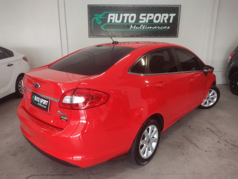 FIESTA 1.6 SE SEDAN 16V FLEX 4P MANUAL - 2012 - CAXIAS DO SUL