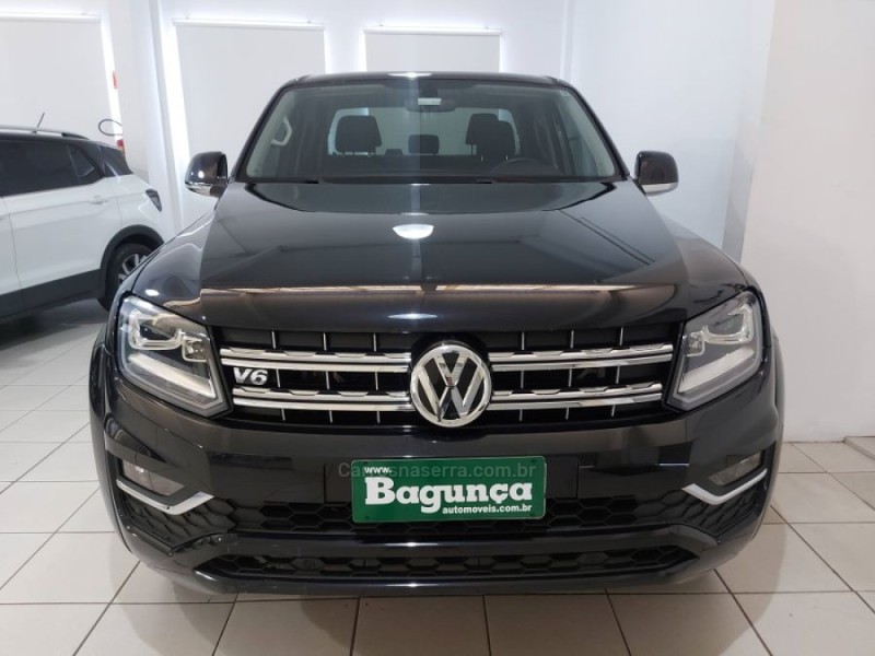 AMAROK 3.0 V6 TDI HIGHLINE CD DIESEL 4MOTION AUTOMÁTICO - 2019 - NOVO HAMBURGO