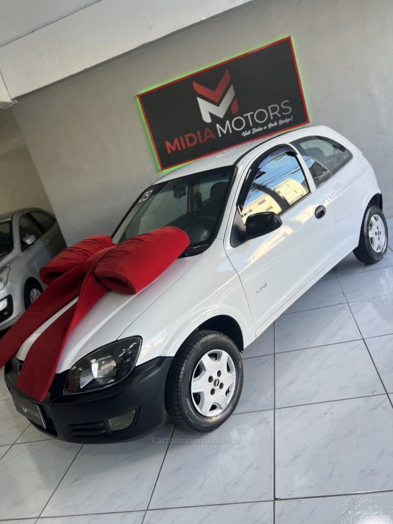 CELTA 1.0 MPFI LIFE 8V FLEX 2P MANUAL