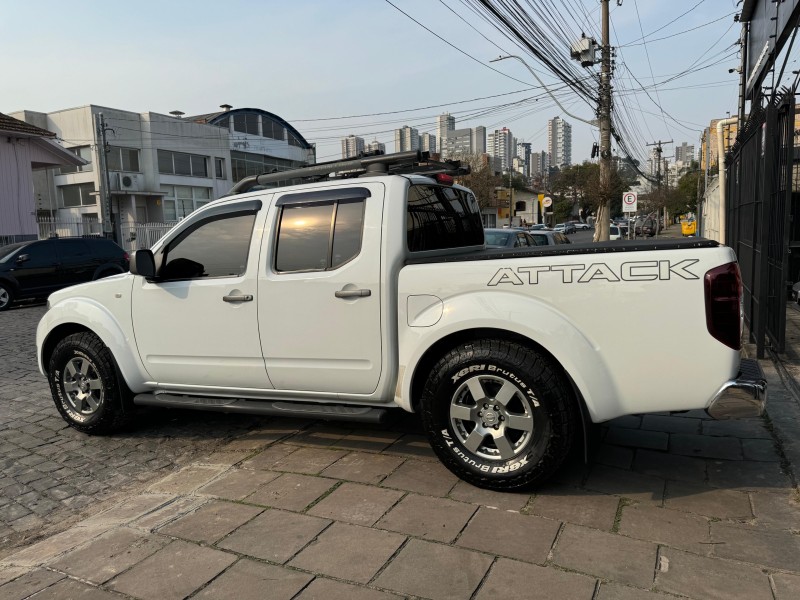 FRONTIER 2.5 SV ATTACK 4X2 CD TURBO ELETRONIC DIESEL 4P MANUAL - 2014 - CAXIAS DO SUL