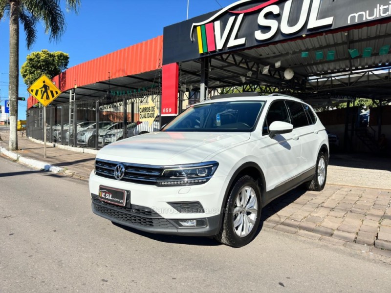 TIGUAN 1.4 ALLSPACE COMFORT 250 TSI FLEX 4P - 2018 - CAXIAS DO SUL