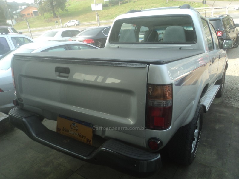 HILUX 3.0 DX 4X4 CD 16V DIESEL 4P MANUAL - 2004 - FARROUPILHA