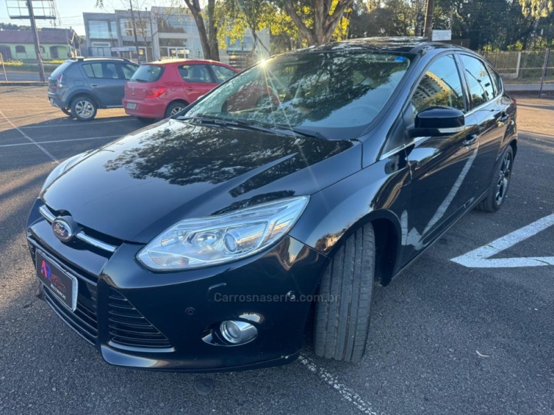 FOCUS 2.0 TITANIUM PLUS HATCH 16V FLEX 4P AUTO