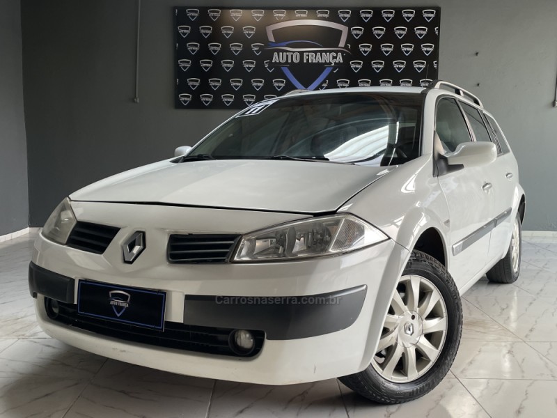 MÉGANE 1.6 DYNAMIQUE GRAND TOUR 16V FLEX 4P MANUAL - 2011 - CAXIAS DO SUL