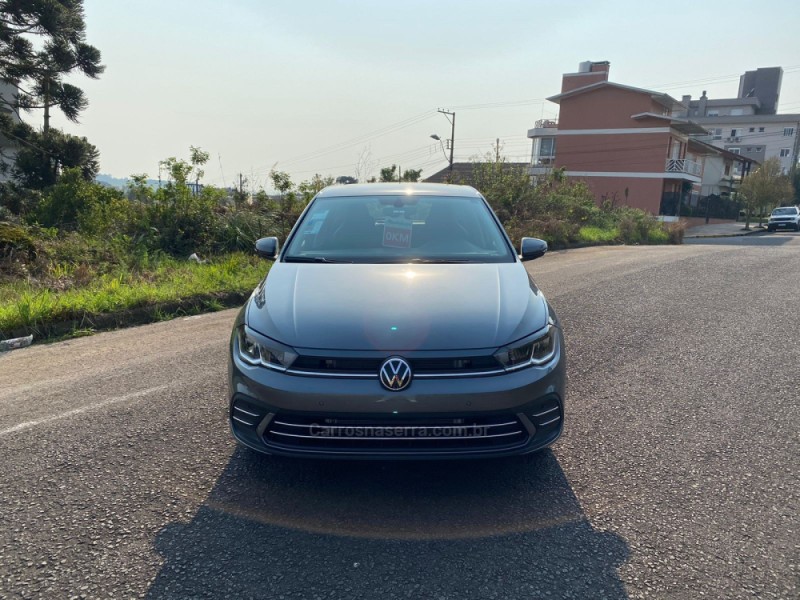 POLO 1.0	200 TSI HIGHLINE AUTOMÁTICO  - 2025 - FLORES DA CUNHA