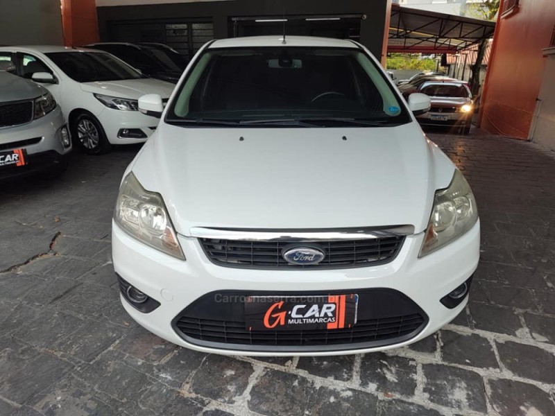 FOCUS 2.0 GLX 16V GASOLINA 4P AUTOMÁTICO - 2013 - CAXIAS DO SUL