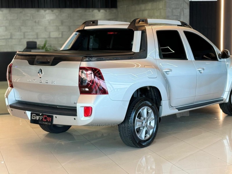 DUSTER OROCH 2.0 16V FLEX DYNAMIQUE 4P AUTOMÁTICO - 2019 - DOIS IRMãOS