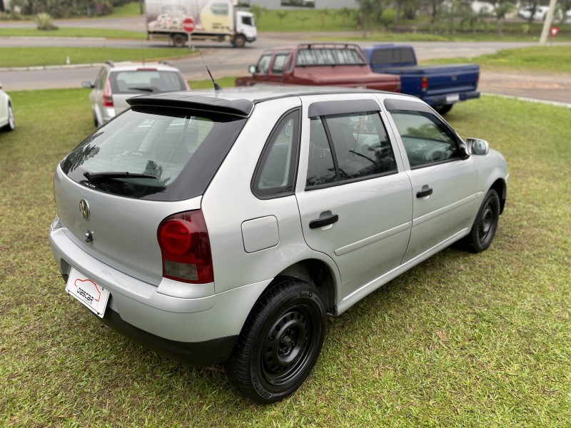 GOL 1.6 MI POWER 8V FLEX 4P MANUAL G.IV - 2008 - BOM PRINCíPIO