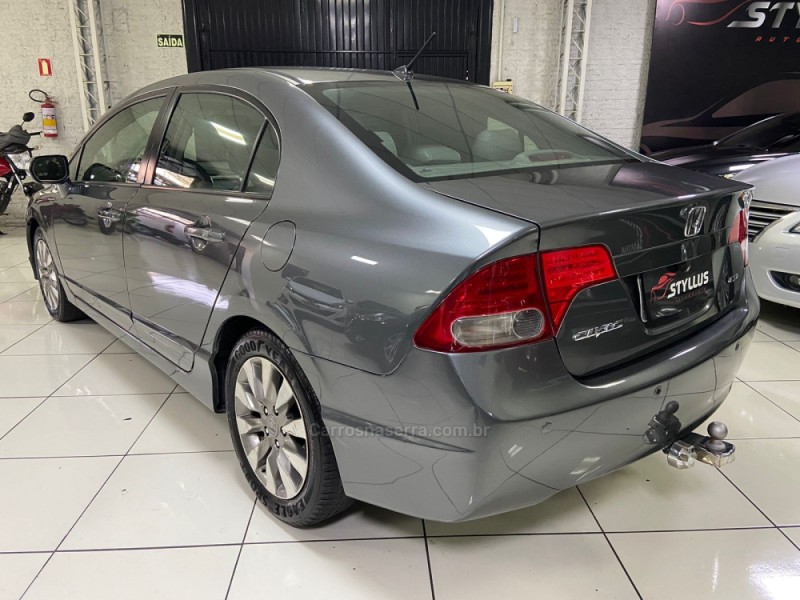 CIVIC 1.8 LXL 16V FLEX 4P AUTOMÁTICO - 2011 - ESTâNCIA VELHA