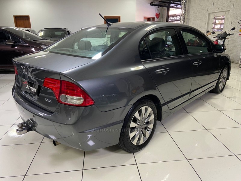 CIVIC 1.8 LXL 16V FLEX 4P AUTOMÁTICO - 2011 - ESTâNCIA VELHA