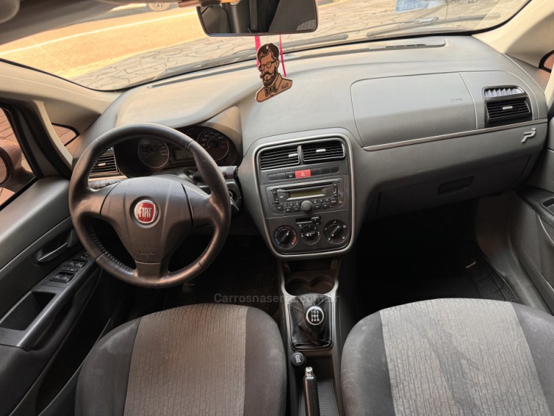 PUNTO 1.6 ESSENCE 16V FLEX 4P MANUAL - 2012 - CAXIAS DO SUL