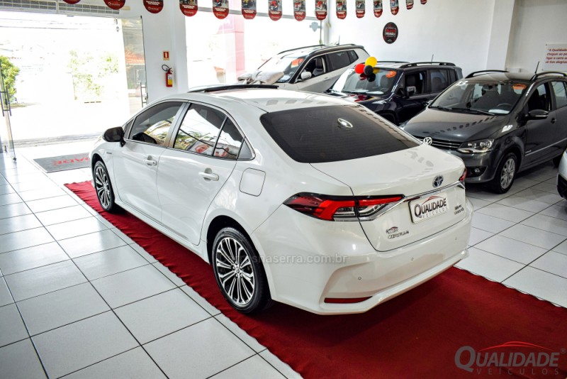 COROLLA 1.8 ALTIS PREMIUM 16V HÍBRIDO 4P AUTOMÁTICO - 2023 - SANTA CRUZ DO SUL