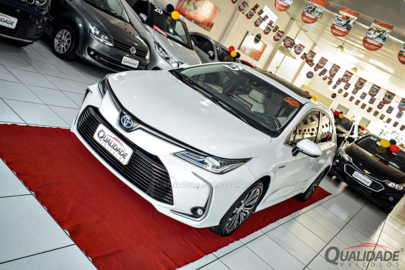 COROLLA 1.8 ALTIS PREMIUM 16V HÍBRIDO 4P AUTOMÁTICO - 2023 - SANTA CRUZ DO SUL