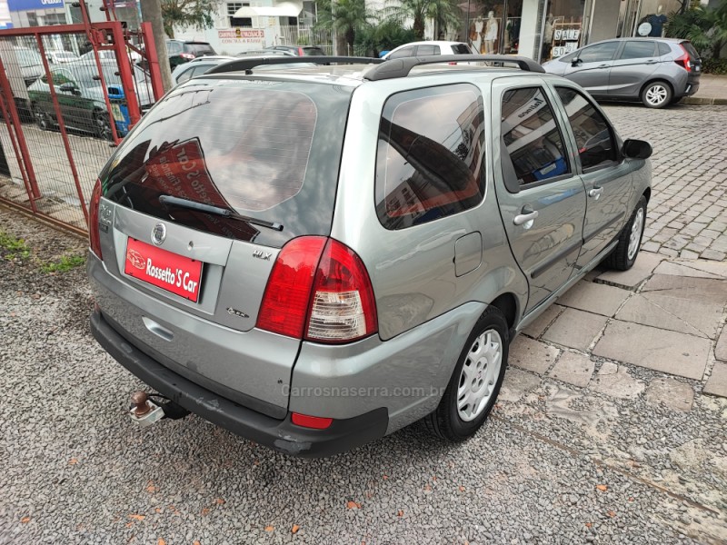 PALIO 1.8 MPI HLX 8V GASOLINA 4P MANUAL - 2005 - FARROUPILHA