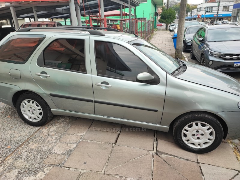 PALIO 1.8 MPI HLX 8V GASOLINA 4P MANUAL - 2005 - FARROUPILHA