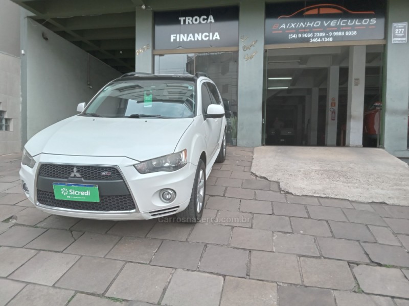 outlander 3.0 gt 4x4 v6 24v gasolina 4p automatico 2013 garibaldi