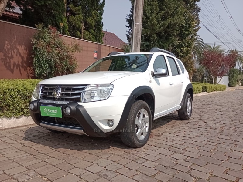 DUSTER 1.6 DYNAMIQUE 4X2 16V FLEX 4P MANUAL - 2013 - BENTO GONçALVES