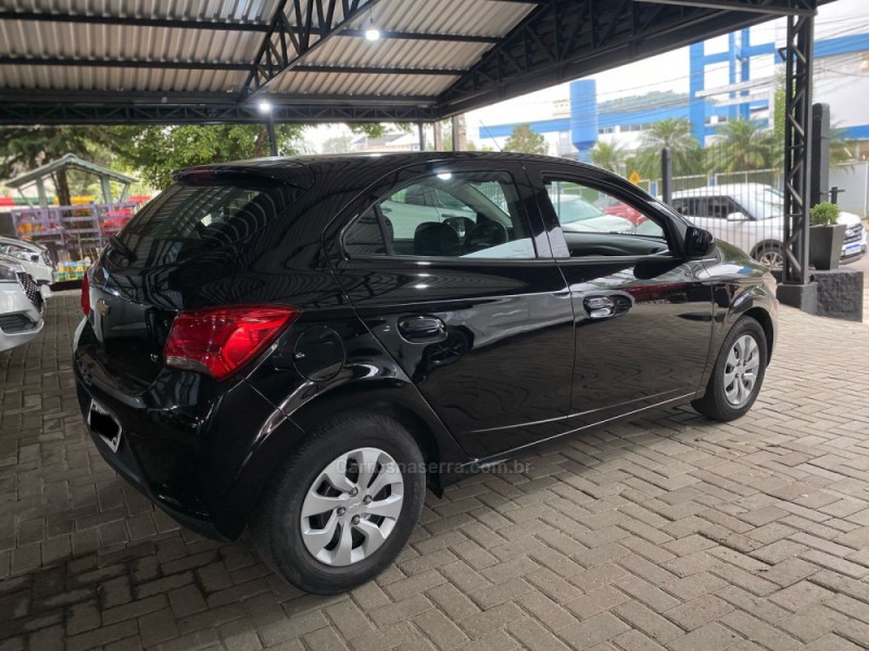 ONIX 1.0 LT 12V FLEX 4P MANUAL - 2019 - PAROBé