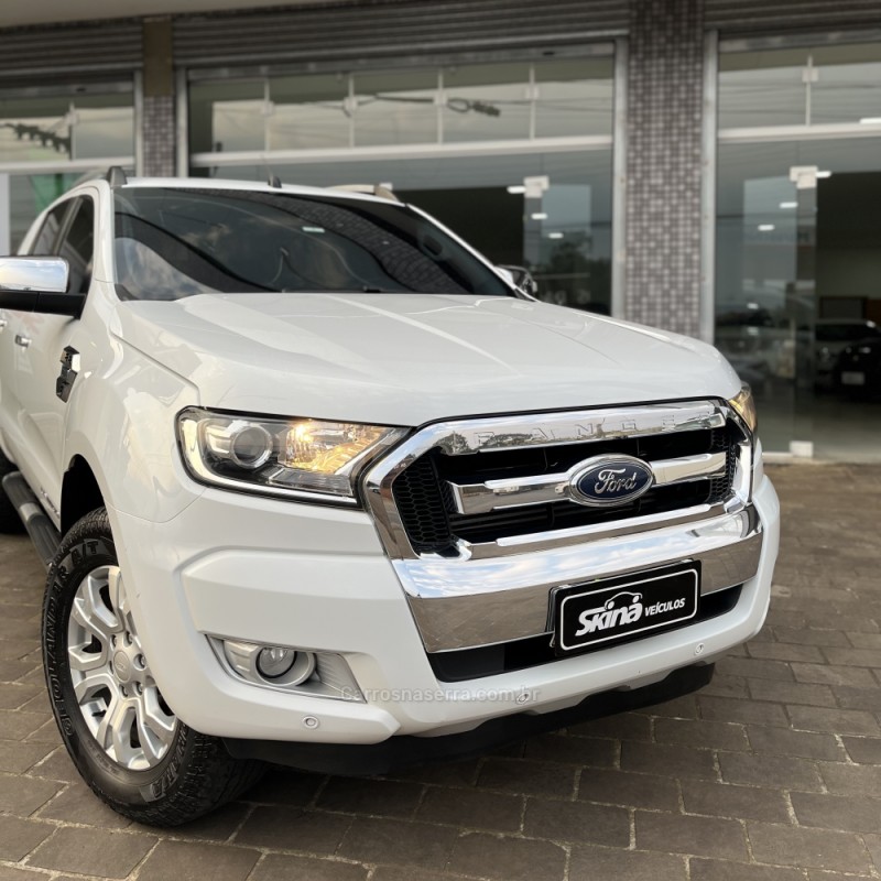 RANGER 3.2 LIMITED 4X4 CD 20V DIESEL 4P AUTOMÁTICO - 2017 - VACARIA