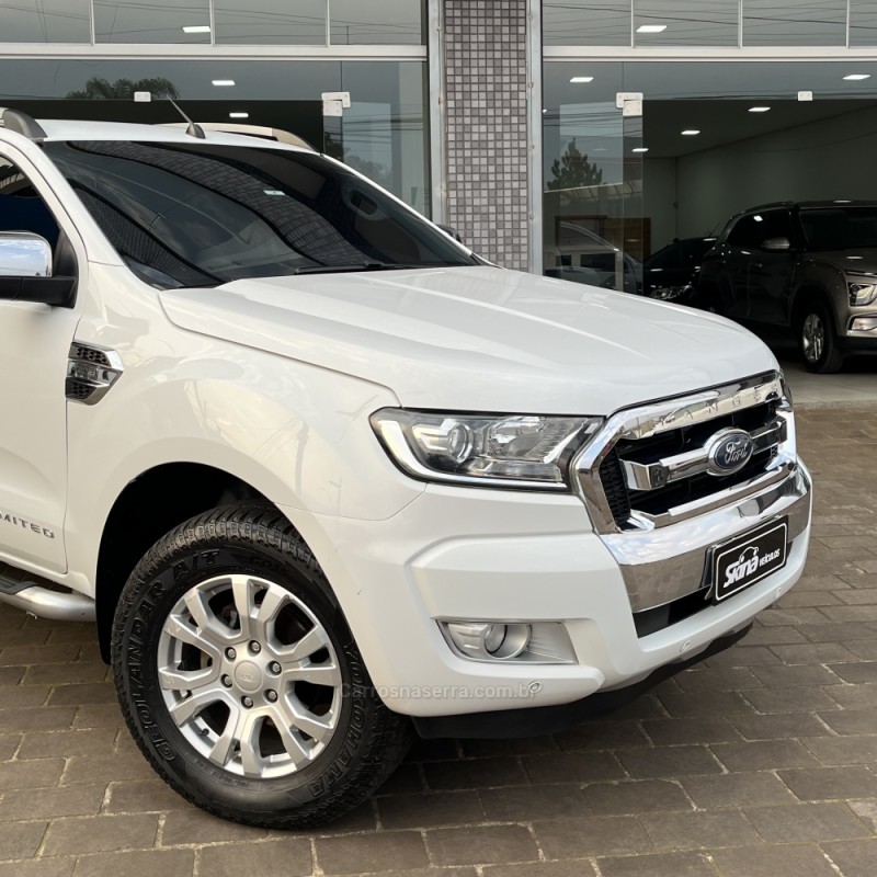 RANGER 3.2 LIMITED 4X4 CD 20V DIESEL 4P AUTOMÁTICO - 2017 - VACARIA