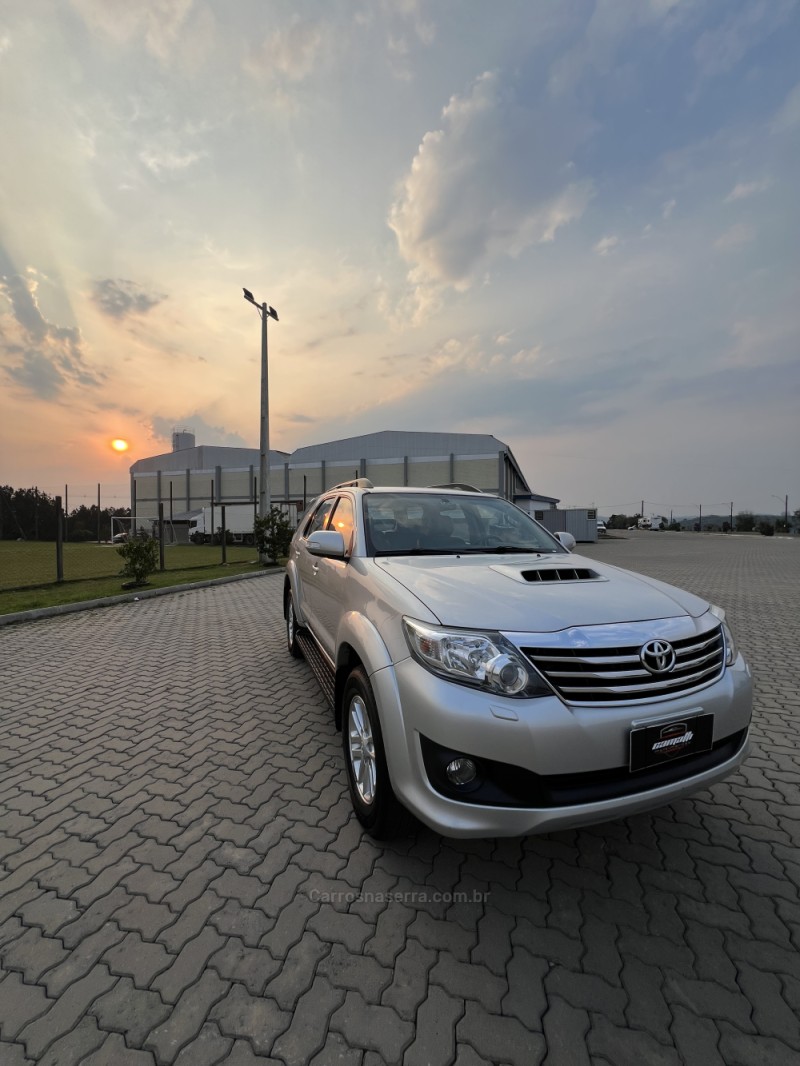 HILUX SW4 3.0 SRV 4X4 16V TURBO INTERCOOLER DIESEL 4P AUTOMÁTICO - 2012 - ANTôNIO PRADO