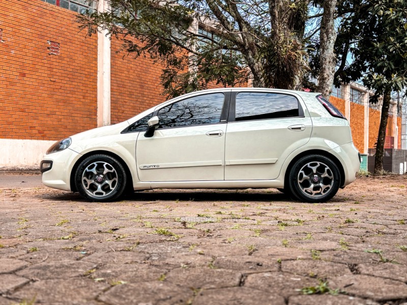 PUNTO 1.4 ATTRACTIVE 8V FLEX 4P MANUAL - 2015 - BENTO GONçALVES