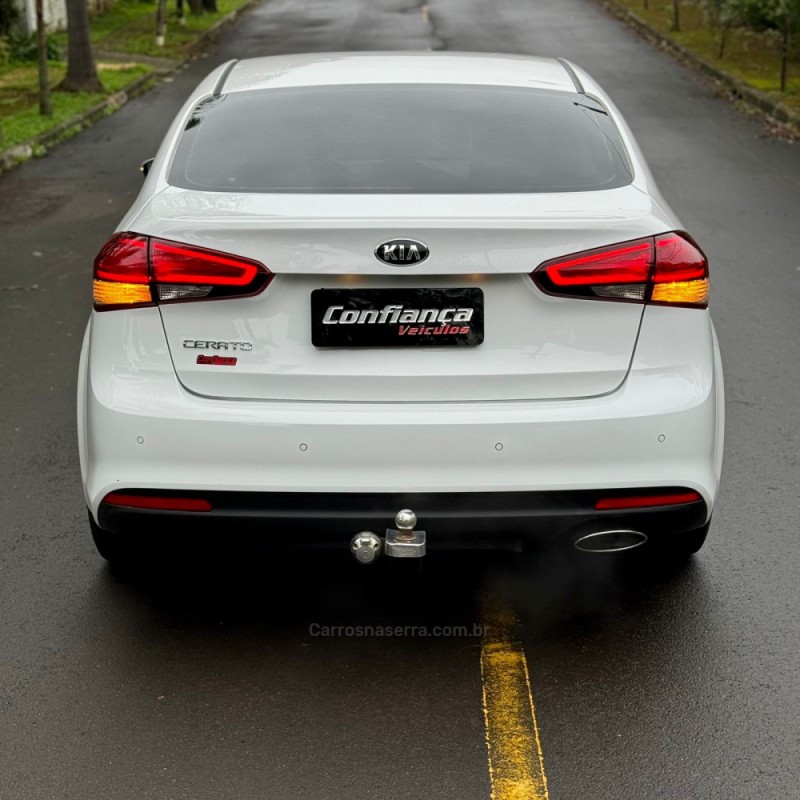 CERATO 1.6 16V SX4 FLEX 4P AUTOMÁTICO - 2017 - CAMPO BOM